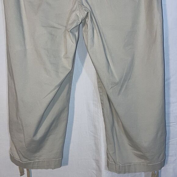 Basic edition khaki capris - Picture 6 of 7